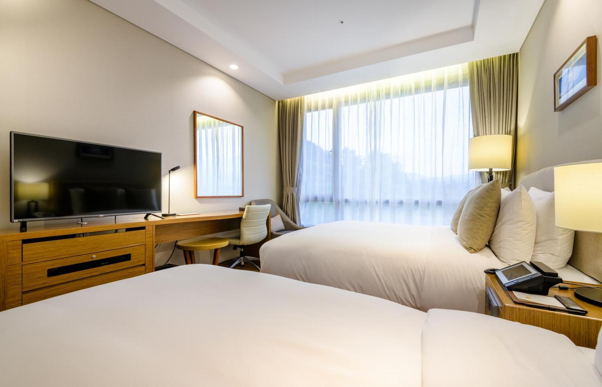 Parksunshine Jeju Hotel Seogwipo Exterior photo