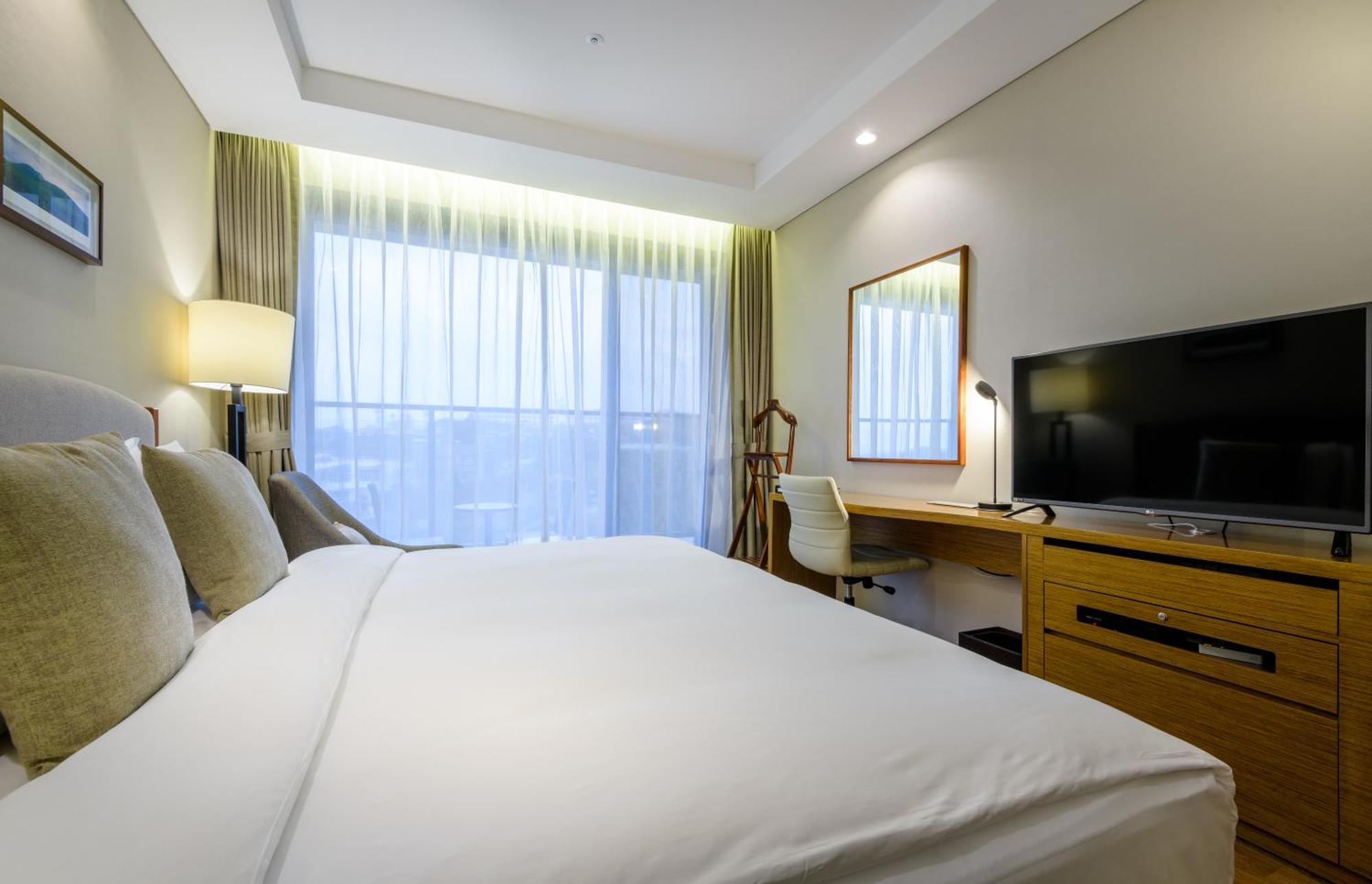 Parksunshine Jeju Hotel Seogwipo Exterior photo